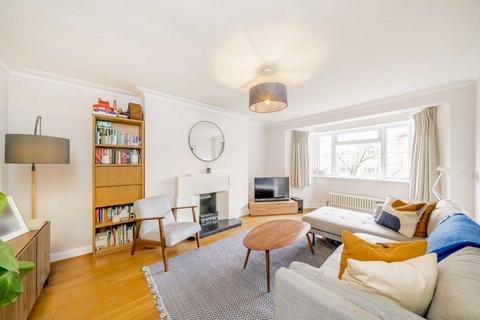 2 bedroom flat for sale, Streatham High Road, London SW16