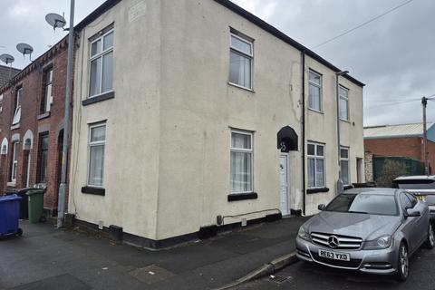 4 bedroom terraced house to rent, Birch Street, Ashton-under-Lyne OL7