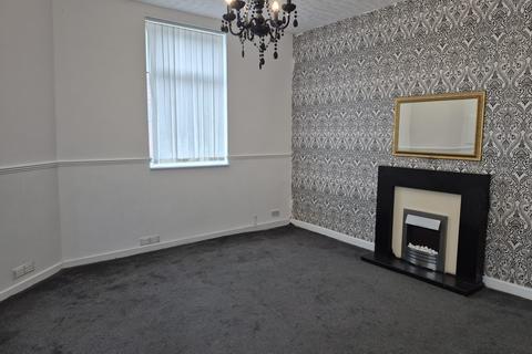 4 bedroom terraced house to rent, Birch Street, Ashton-under-Lyne OL7