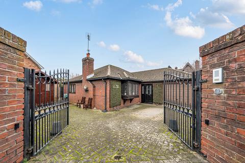 undefined, Osprey Road, Gloucestershire GL53