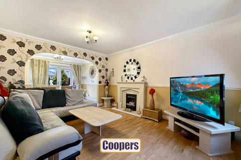 undefined, Joseph Creighton Close, Binley, CV3