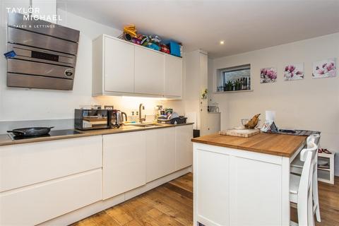 2 bedroom apartment to rent, Salisbury Road, Hove