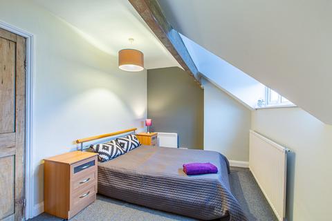 undefined, Leeds LS7