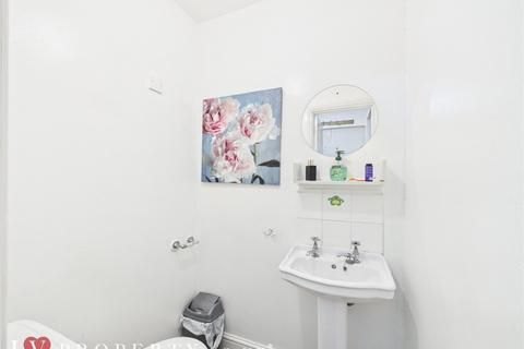 3 bedroom semi-detached house to rent, Bromford Lane, Washwood Heath, Birmingham, West Midlands, B8
