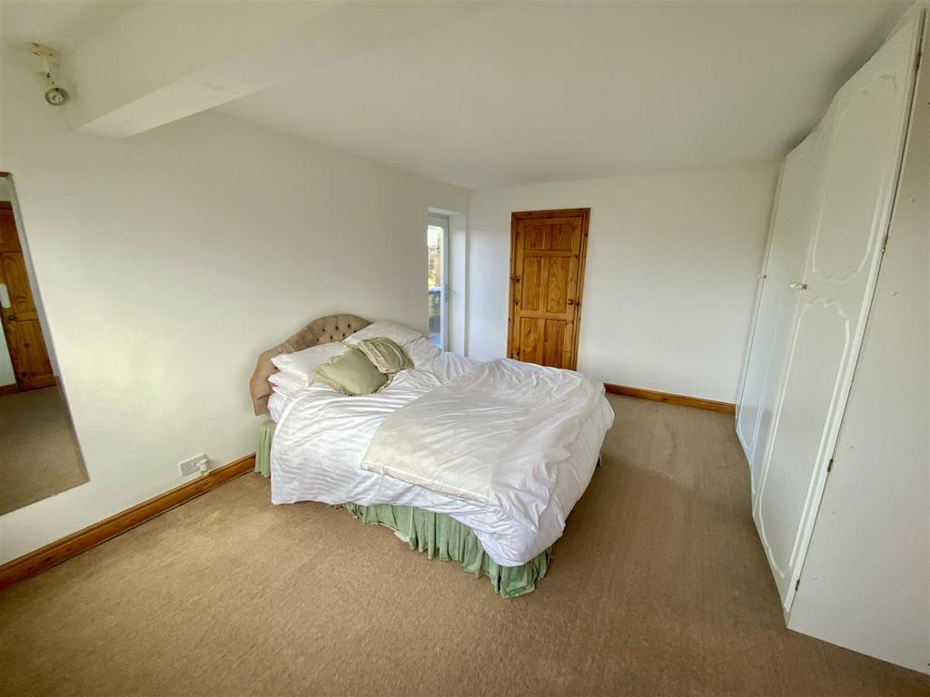 Bramleys Estate Agents - Common Side - Roberttown