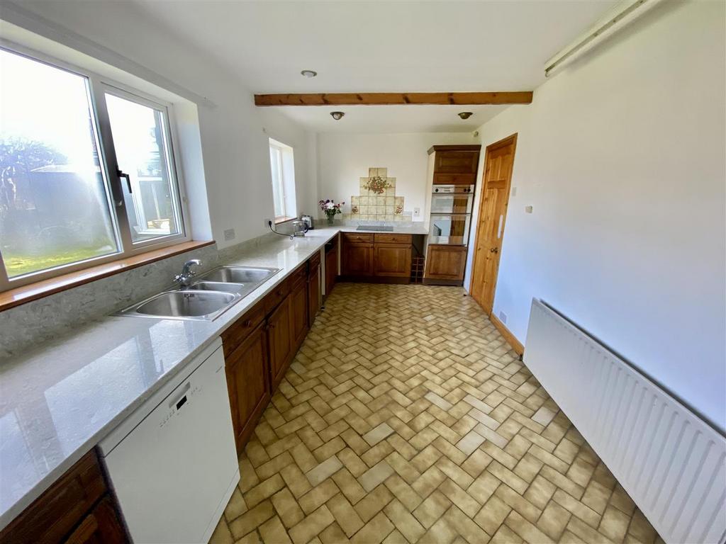Bramleys Estate Agents - Common Side - Roberttown