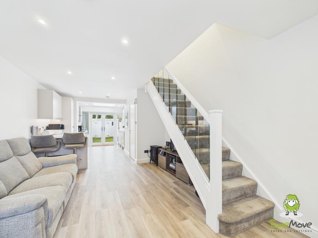 Ewe Move Estate Agents Basingstoke - Lapin Lane Hat
