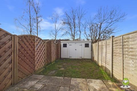 2 bedroom terraced house for sale, Lapin Lane, Basingstoke, Hampshire, RG22