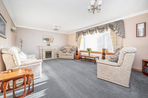 4 bedroom detached house for sale, 2 Lyne Grove, Crossford, KY12 8YB