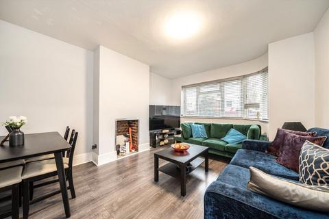 2 bedroom flat to rent, Redesdale Gardens, Isleworth TW7