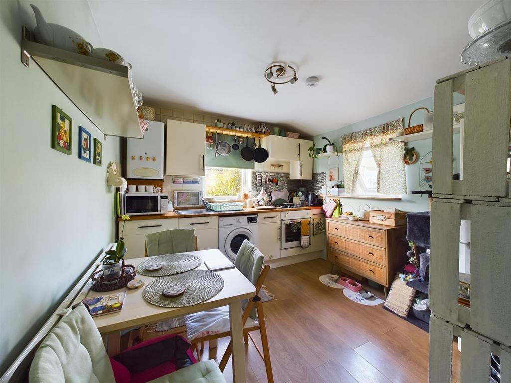CAM01358 G0-PR0118-STILL014.jpg