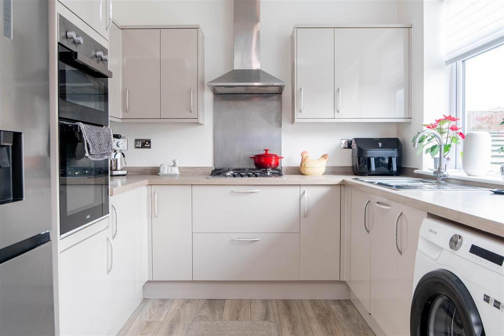Kitchen / Diner