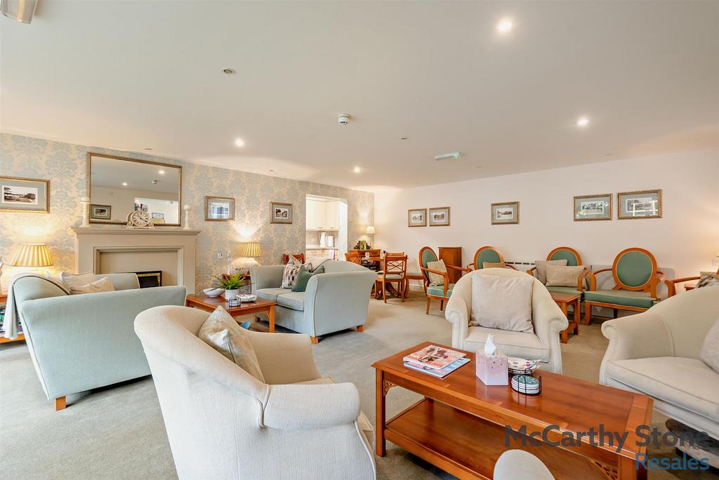 8678247-interior18-800.jpg