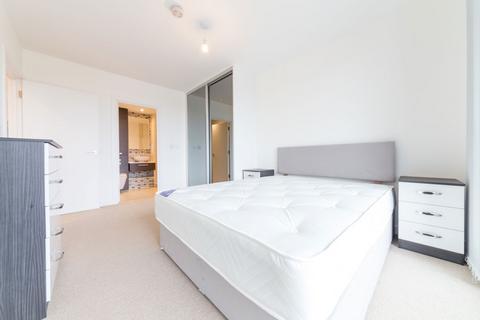 3 bedroom flat to rent, Rotherhithe New Road, London SE16