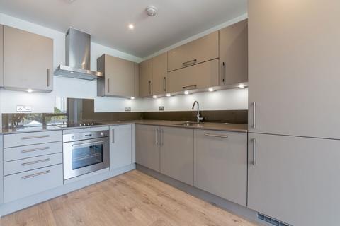 3 bedroom flat to rent, Rotherhithe New Road, London SE16