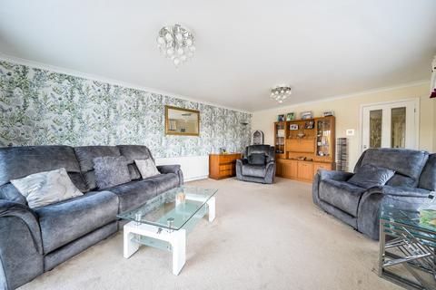 3 bedroom bungalow for sale, Creek Road, Hampshire PO11