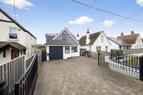 4 bedroom detached bungalow for sale, Baldwin Road, Sheerness, ME12