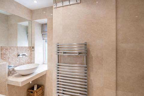 2 bedroom apartment to rent, Montagu Mansions, London W1U