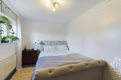 2 bedroom semi-detached house for sale, Nursery Gardens, Yarm, TS15 9UY