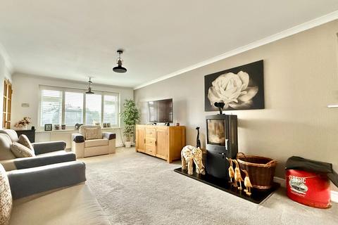 4 bedroom detached house for sale, Bardsey, Congreve Way, LS17