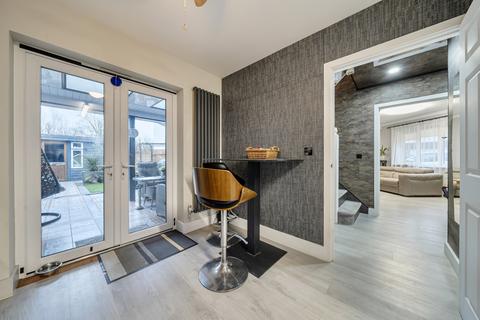 3 bedroom house for sale, Dorney Place, Dartford