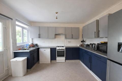 undefined, Sutton Road, Barking IG11