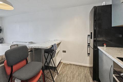 2 bedroom apartment for sale, Broughton Lane, The Vibe, M7
