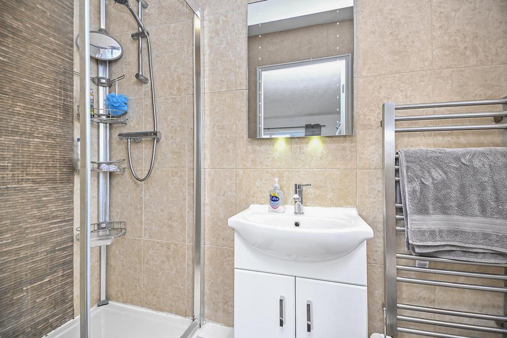 Ensuite