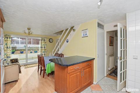 undefined, Limekiln Row, Runcorn