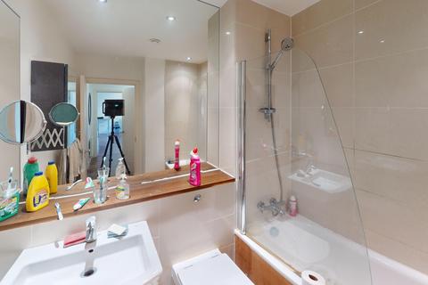 1 bedroom flat for sale, 2 Hillside, NW10