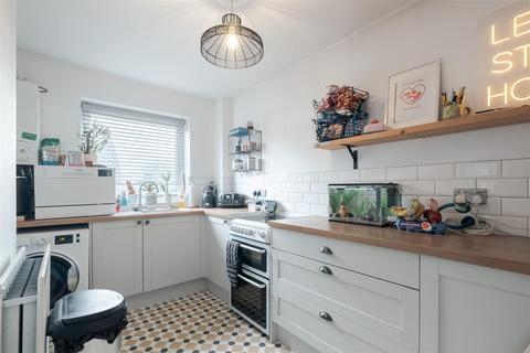 2 bedroom flat for sale, Mill Bank, Barrow-In-Furness