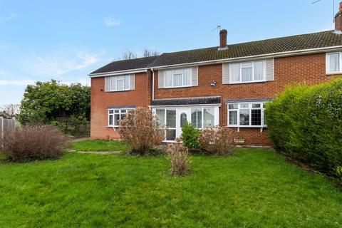 3 bedroom semi-detached house for sale, Richards Close, Malvern, WR14