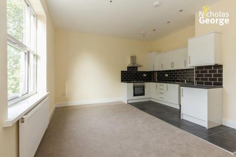 2 bedroom flat to rent, Church Road, Moseley, B13 9EB