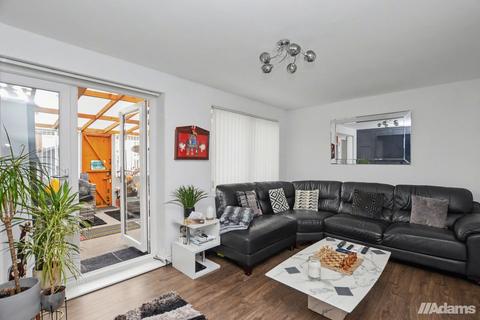 undefined, Liskeard Close, Runcorn