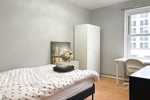 3 bedroom flat to rent, HERBERT HOUSE, OLD CASTLE STREET, London, England, E1