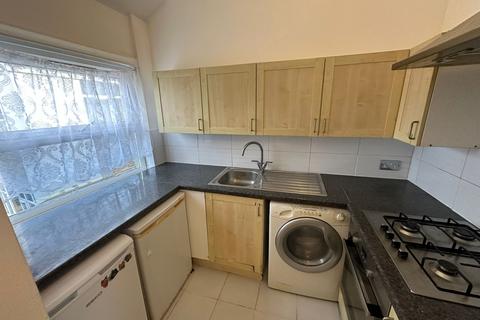 1 bedroom flat to rent, 1 Bed Flat, Olive Grove, N15