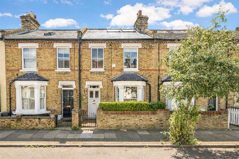 Graveney Road, London SW17