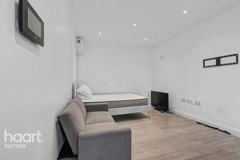 undefined, Lind Road, SUTTON