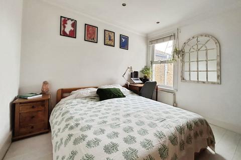 2 bedroom apartment for sale, Harold Road, London E13