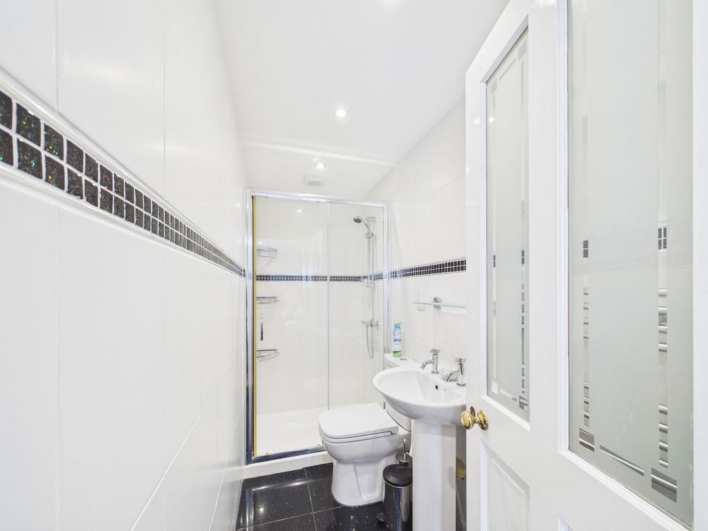 En suite 2