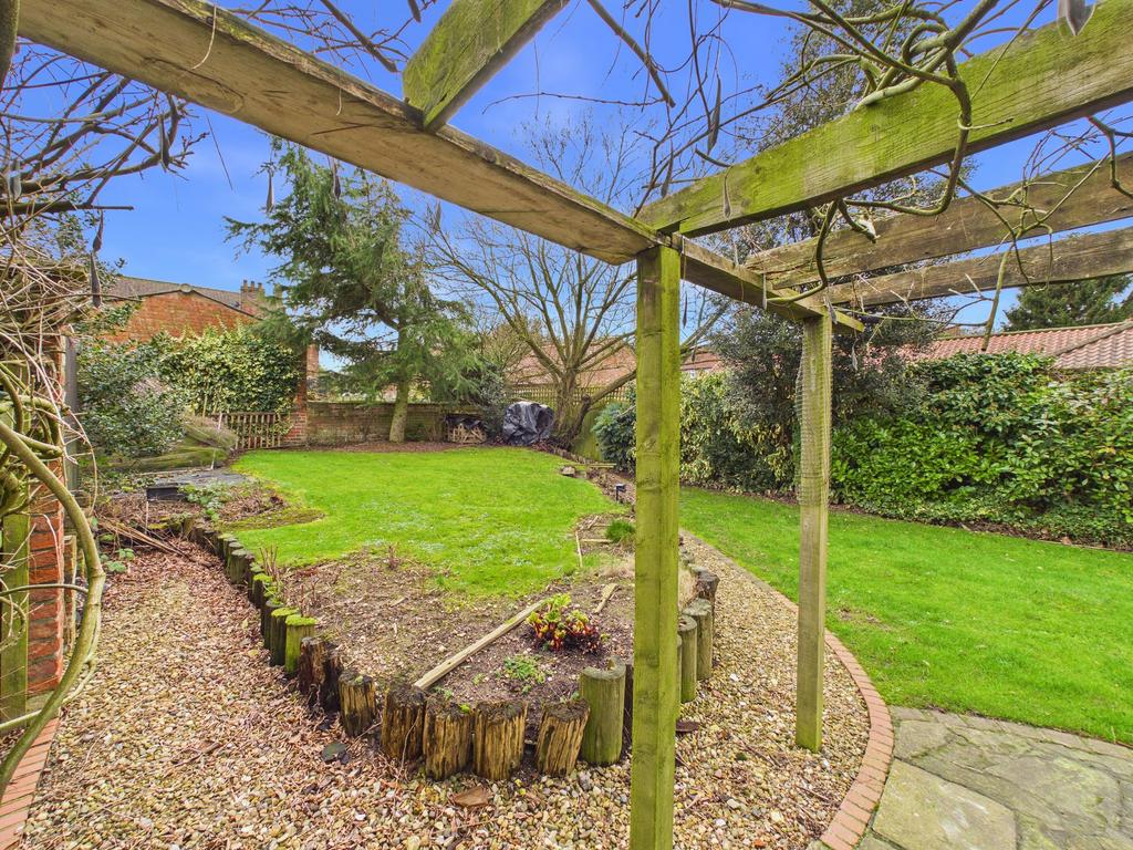 Side garden
