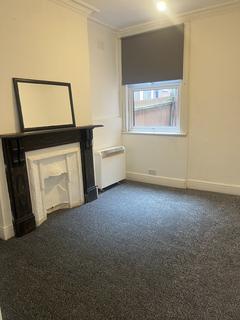 undefined, Luton LU1