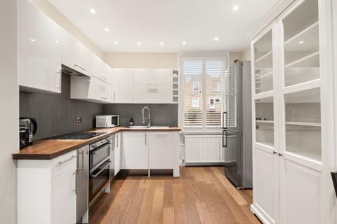 2 bedroom flat for sale, Wandsworth Bridge Road, Parsons Green, Fulham, London