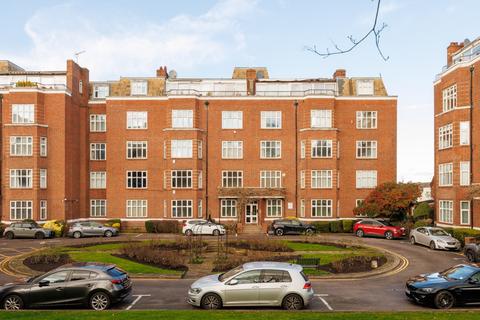 3 bedroom flat for sale, Ross Court, 81 Putney Hill, London