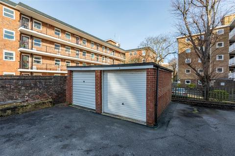 undefined, Palmeira Avenue, Hove
