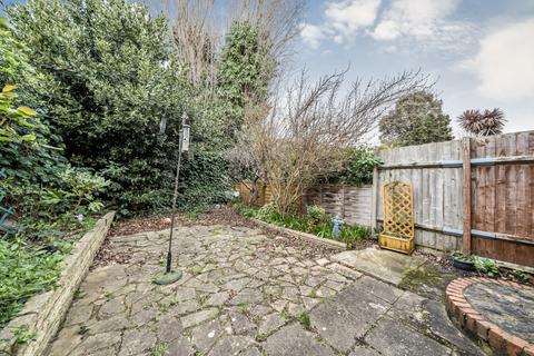 4 bedroom end of terrace house for sale, Sarsfeld Road, London SW12