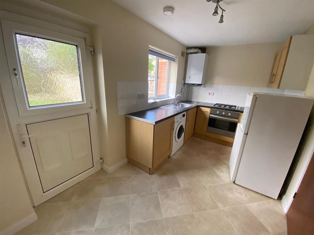 Kitchen 2.png