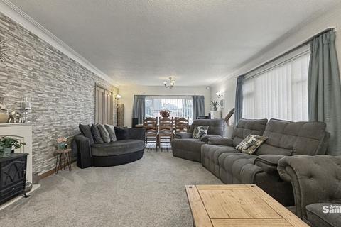 4 bedroom bungalow for sale, Parliament Road, Mansfield, NG19