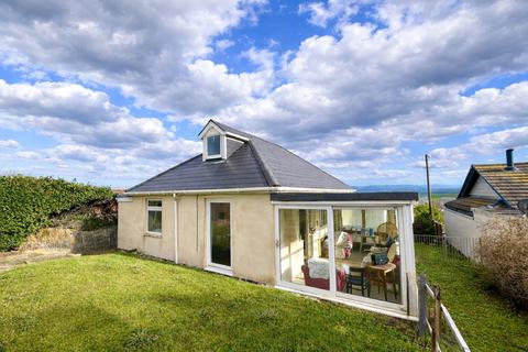 2 bedroom bungalow for sale, Warren Road, Brean, Burnham-on-Sea, Somerset, TA8