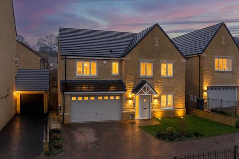 5 bedroom detached house for sale, Plover Field, Menston, Ilkley, West Yorkshire, LS29